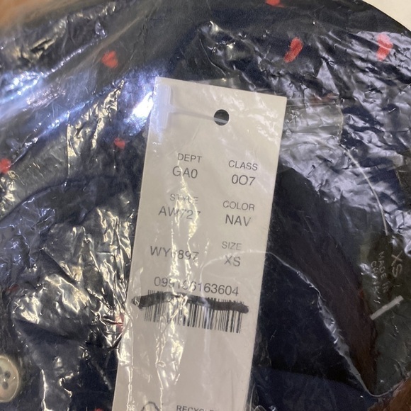 J Crew Ruffle popover top in mini hearts AW727 - Picture 3 of 3